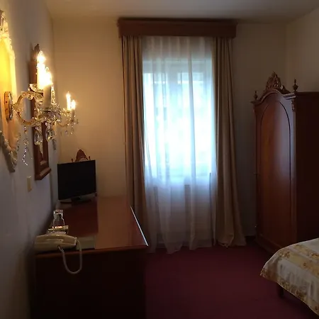 Vysehrad Hotel