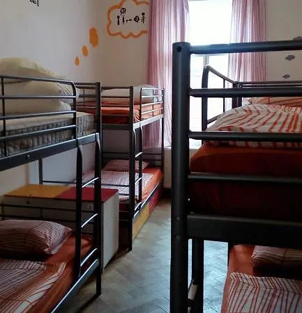 Hostel V Tunich *
