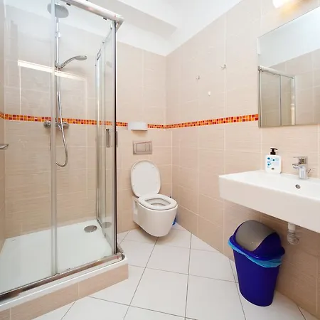 Hostel Orange