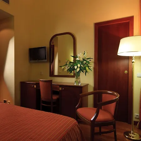 Hotel Kinsky Fountain Praga