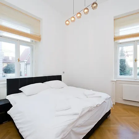 Modern Vsehrdova