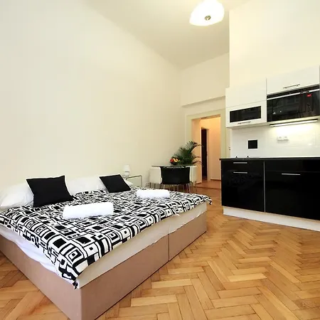 Josefov Apartment *