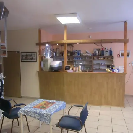 Squash Hajek Guest house *