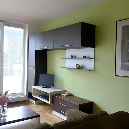 Apartment Rezidence Italska, 2 *
