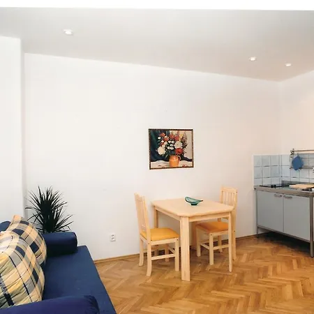 Apartment Konvi *
