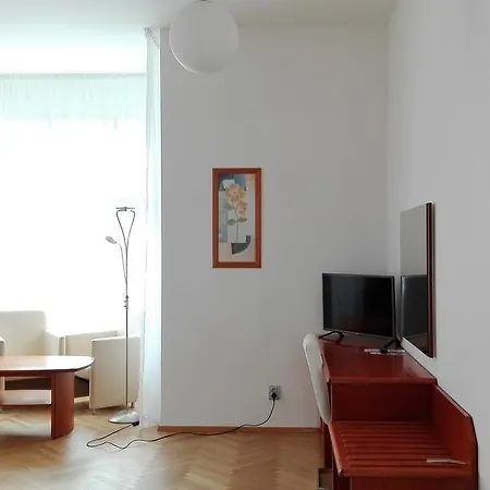 Guest house Jana - Domov Mladeze 2*