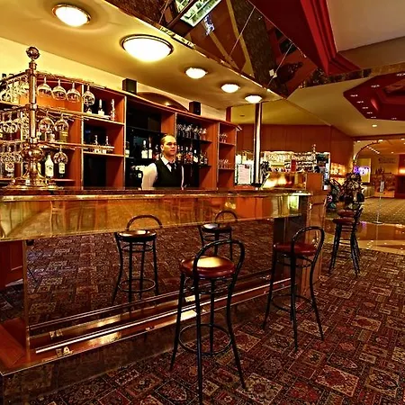 Top Hotel Praha Hotel 4*