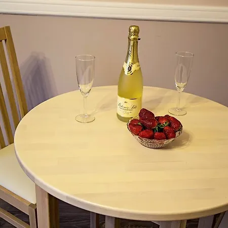 Champagne With Sauna Apartamento *
