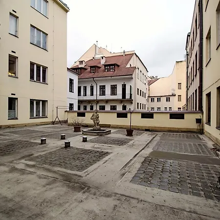 Champagne With Sauna Praga