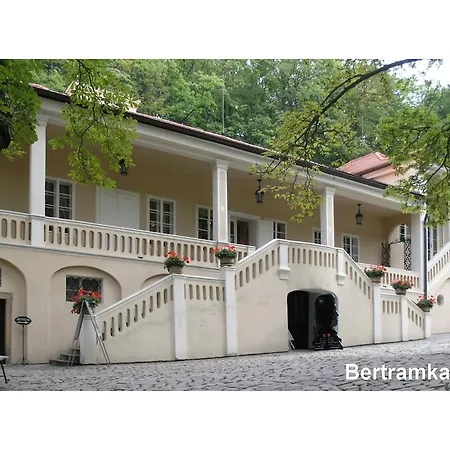 Bertramka Apartment Prague