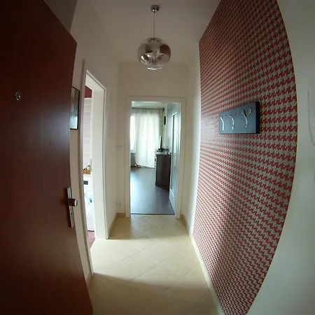 Apartment Flat 131 *