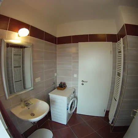 Flat 131