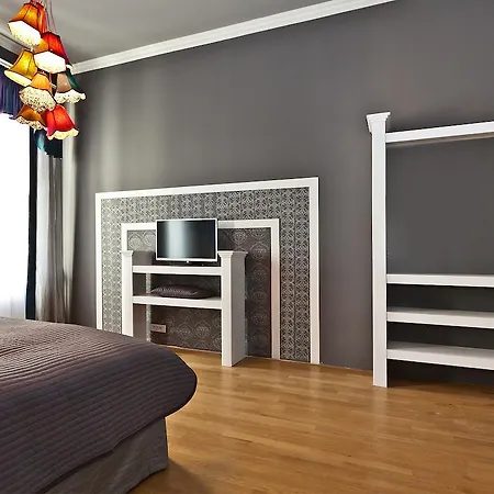 Hotel apartamentowy Royal 4*