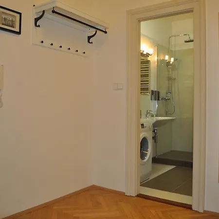 Apartment The Family's Nest Prague