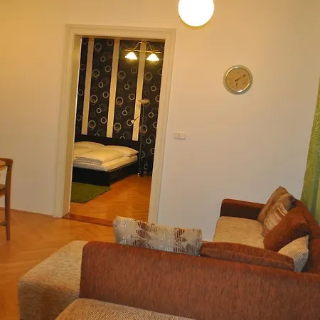 Apartment The Family's Nest Prague