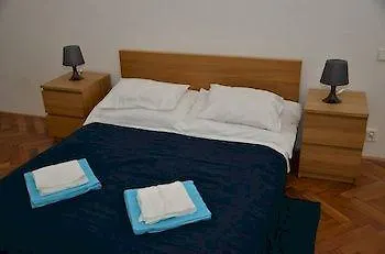 Aparthotel Apart 3*