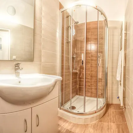 Apartment Modern Senovazne Namesti 11