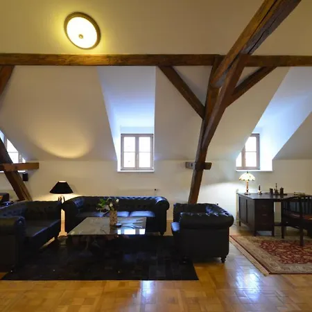 Attic Hastalska