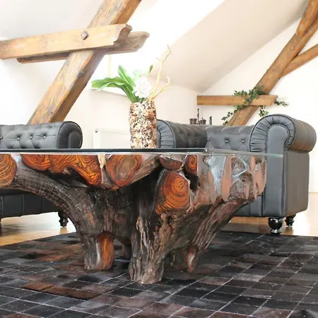 Attic Hastalska