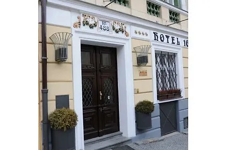 Boutique 16