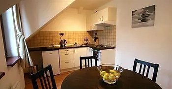 Apartment Family 6 *