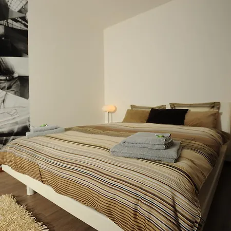 Apartahotel Black Bridge 4*