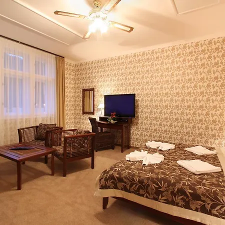 Hotel Milada 4*