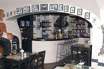Hotell U Schnellu Prag