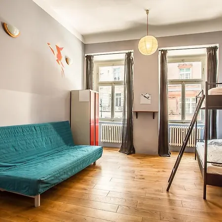 Albergue Ahoy!