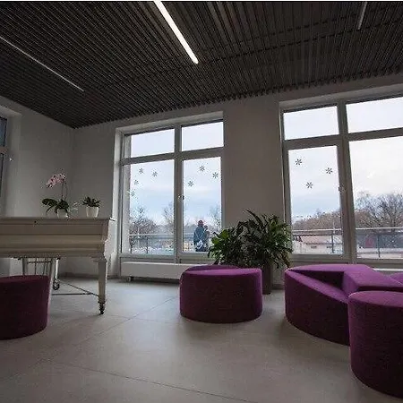 Apartment Studio Freyova *