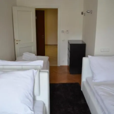 Hotel The Bridge Praag