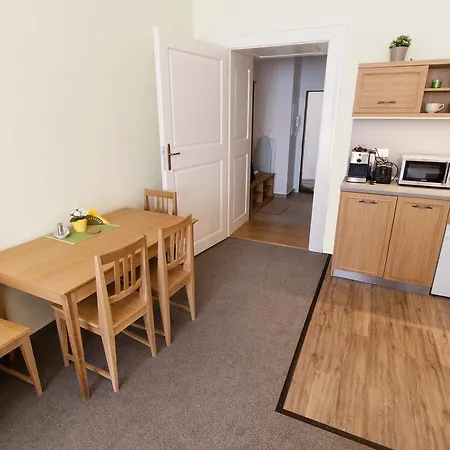 Apartment Karlova 25
