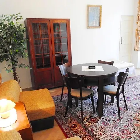Apartment Havelska 10