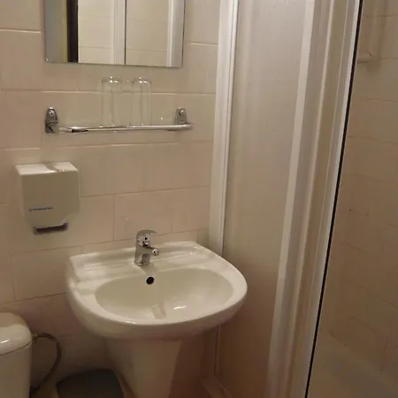 Hasa Hotel 2*