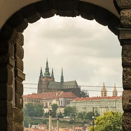 Zatecka N°14