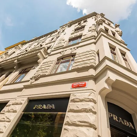 Apartment Zatecka N°14 *