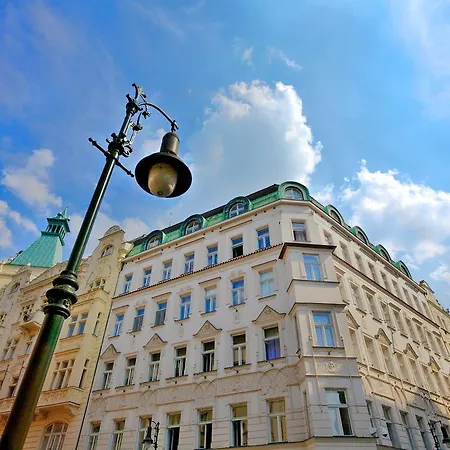 Zatecka N°14