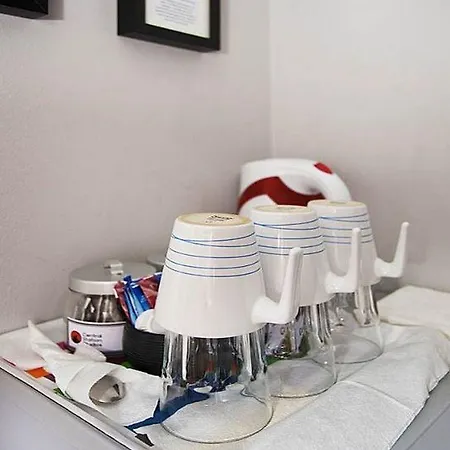 Hotell Central Station Studios Prag
