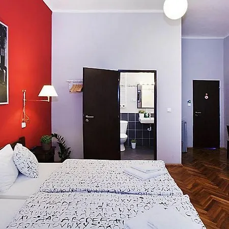 Hotell Central Station Studios Prag