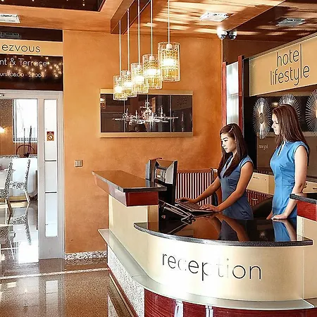 Hotell Lifestyle 4*