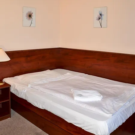 Inturprag Hotel