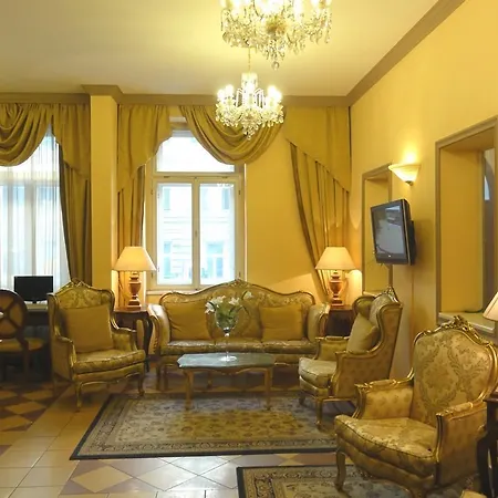 Raffaello Hotel 4*
