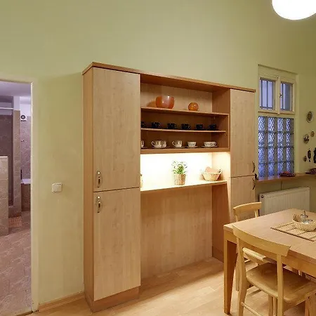 Karlova 25 Apartment *