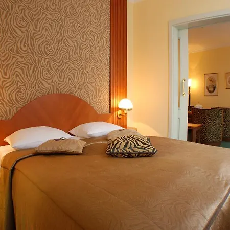 Ea Royal Esprit Prague