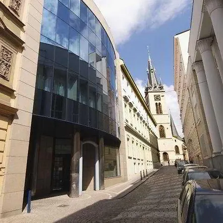 Szálloda Ea Crystal Palace