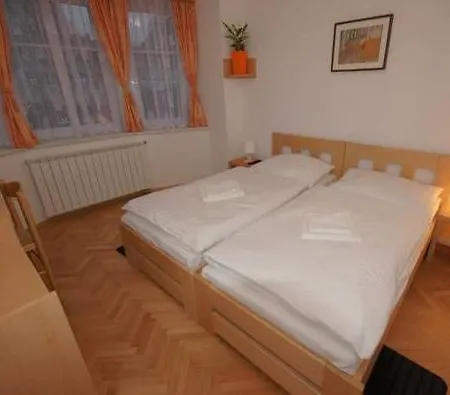 Garni Rambousek Hotel 3*