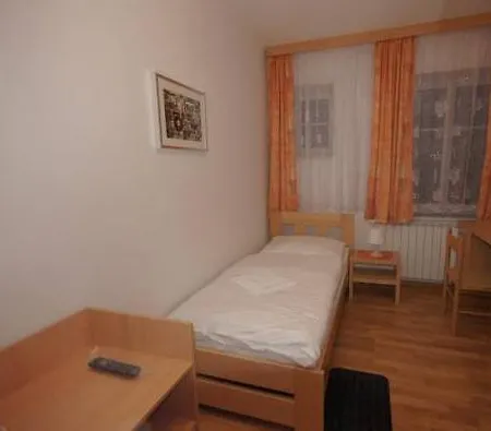 Garni Rambousek Hotel