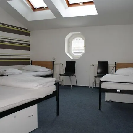 Mai Bohemia Hostel And Apartment Hostel *