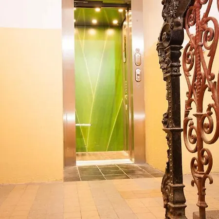 Kozna Loft *