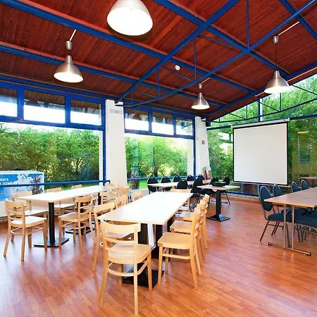 A&o Metro Strizkov Hostel *